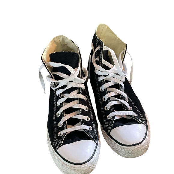 Converse high top chuck Taylor’s black